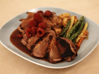 Kira Nam Greene Canard aux framboises (Pan-roasted duck breast with raspberry sauce)